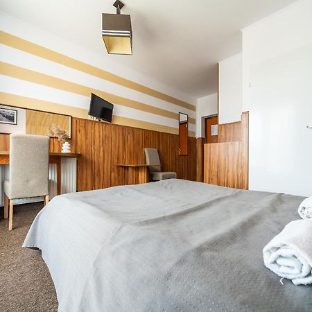 Max Apartamenty - Pokoje - Domki - Restauracja - Basen Mielno  Εξωτερικό φωτογραφία