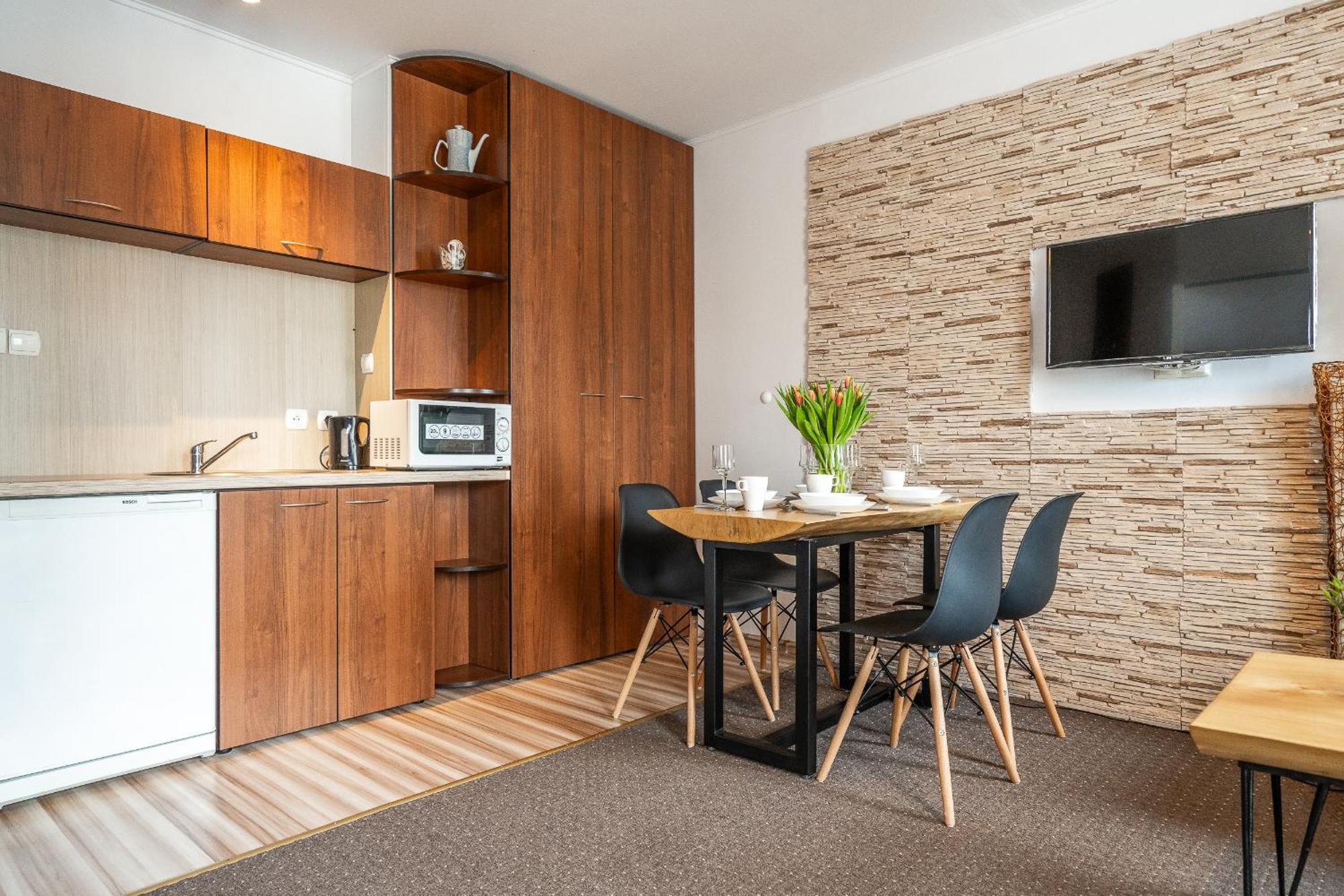 Max Apartamenty - Pokoje - Domki - Restauracja - Basen Mielno  Εξωτερικό φωτογραφία