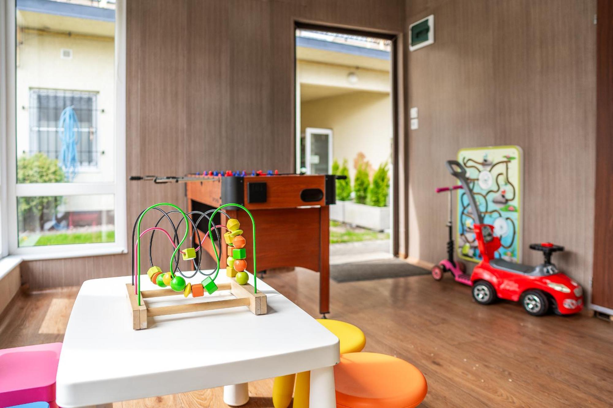Max Apartamenty - Pokoje - Domki - Restauracja - Basen Mielno  Εξωτερικό φωτογραφία