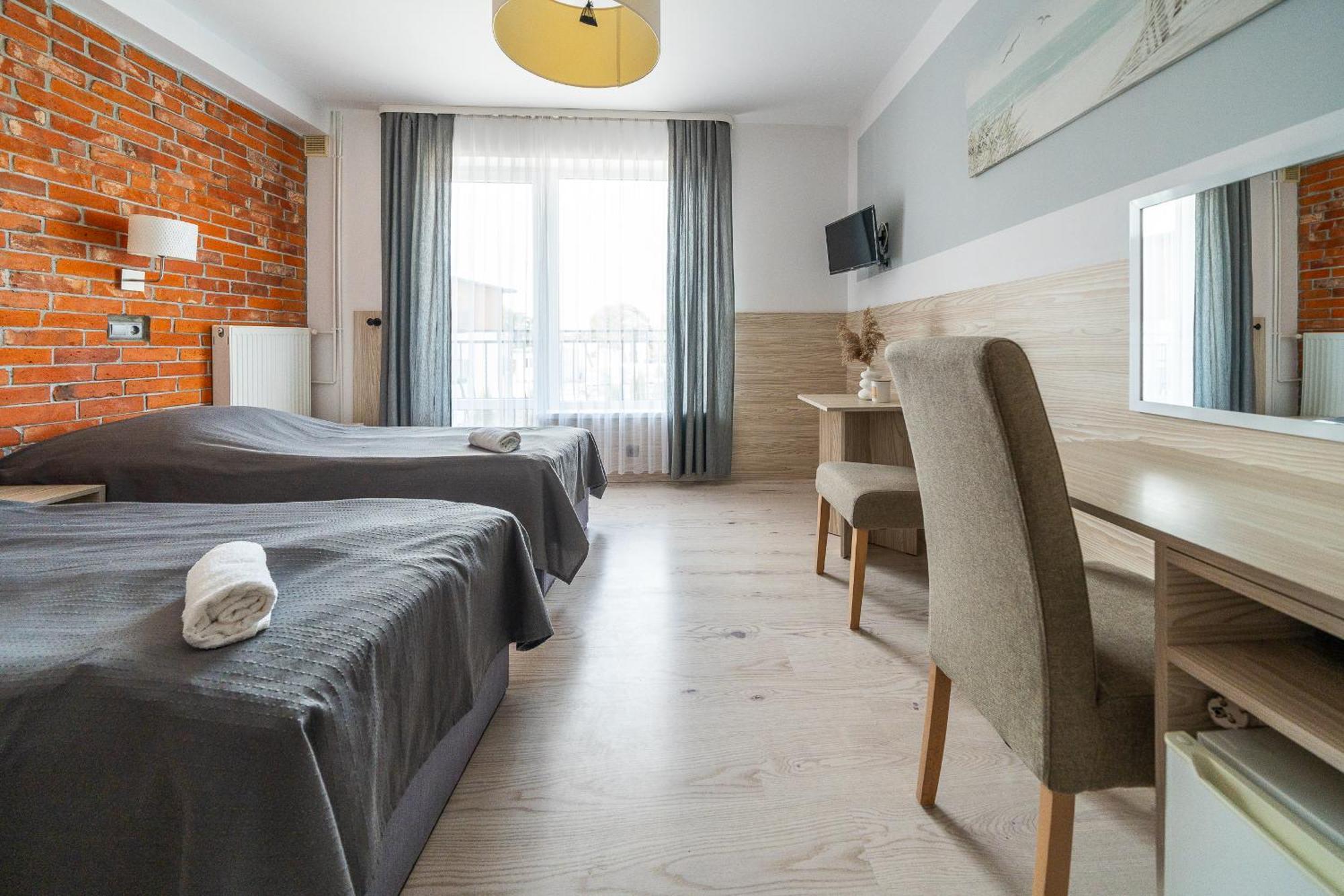 Max Apartamenty - Pokoje - Domki - Restauracja - Basen Mielno  Εξωτερικό φωτογραφία