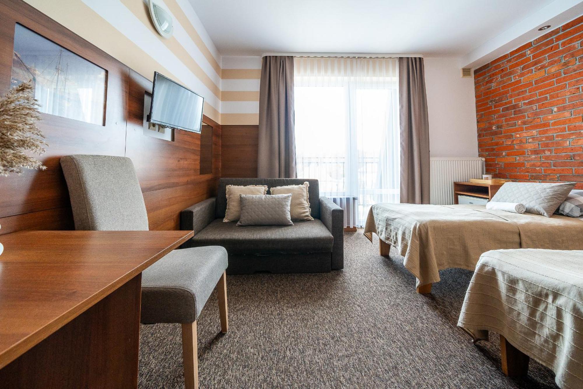 Max Apartamenty - Pokoje - Domki - Restauracja - Basen Mielno  Εξωτερικό φωτογραφία