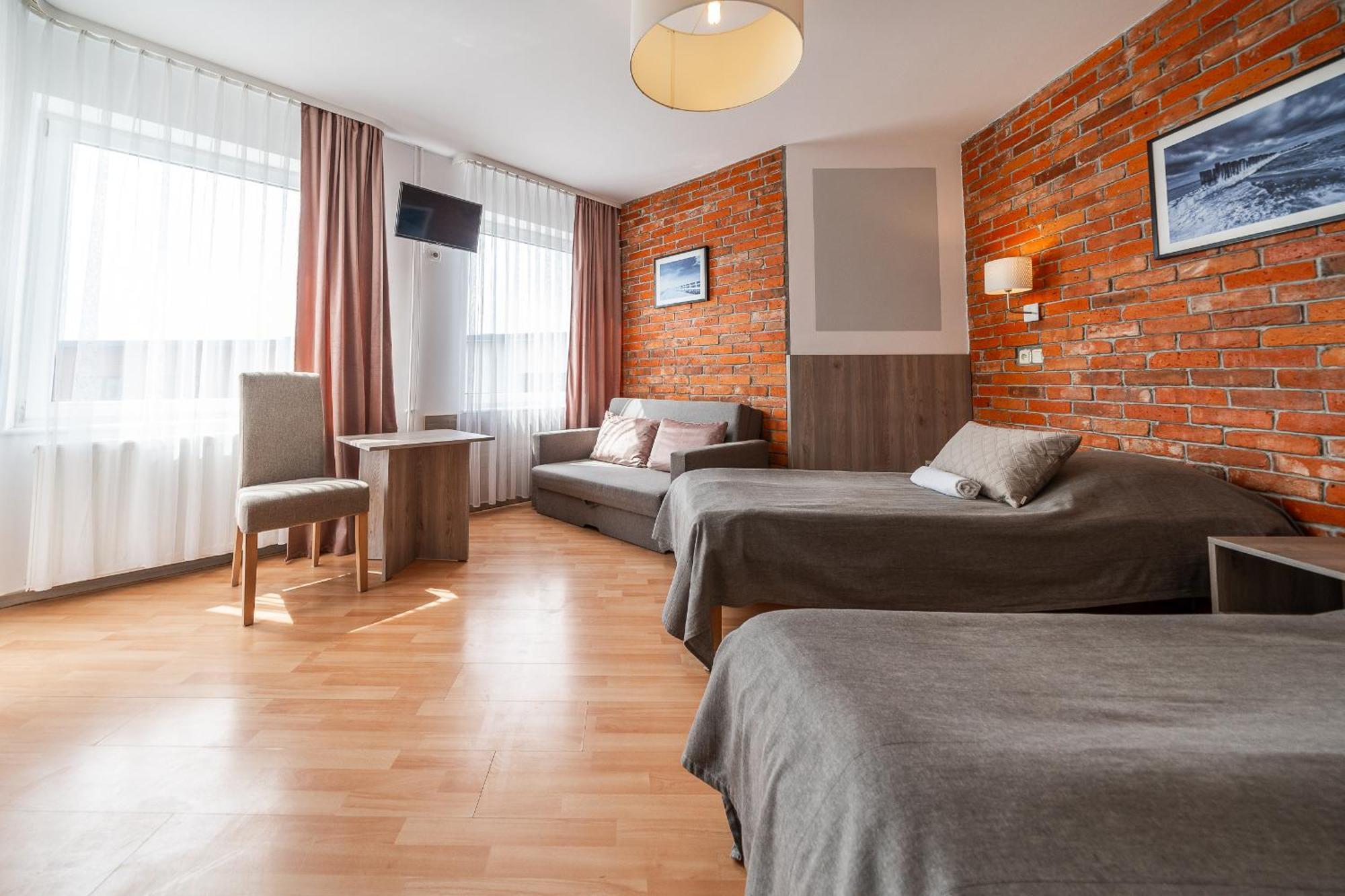 Max Apartamenty - Pokoje - Domki - Restauracja - Basen Mielno  Εξωτερικό φωτογραφία