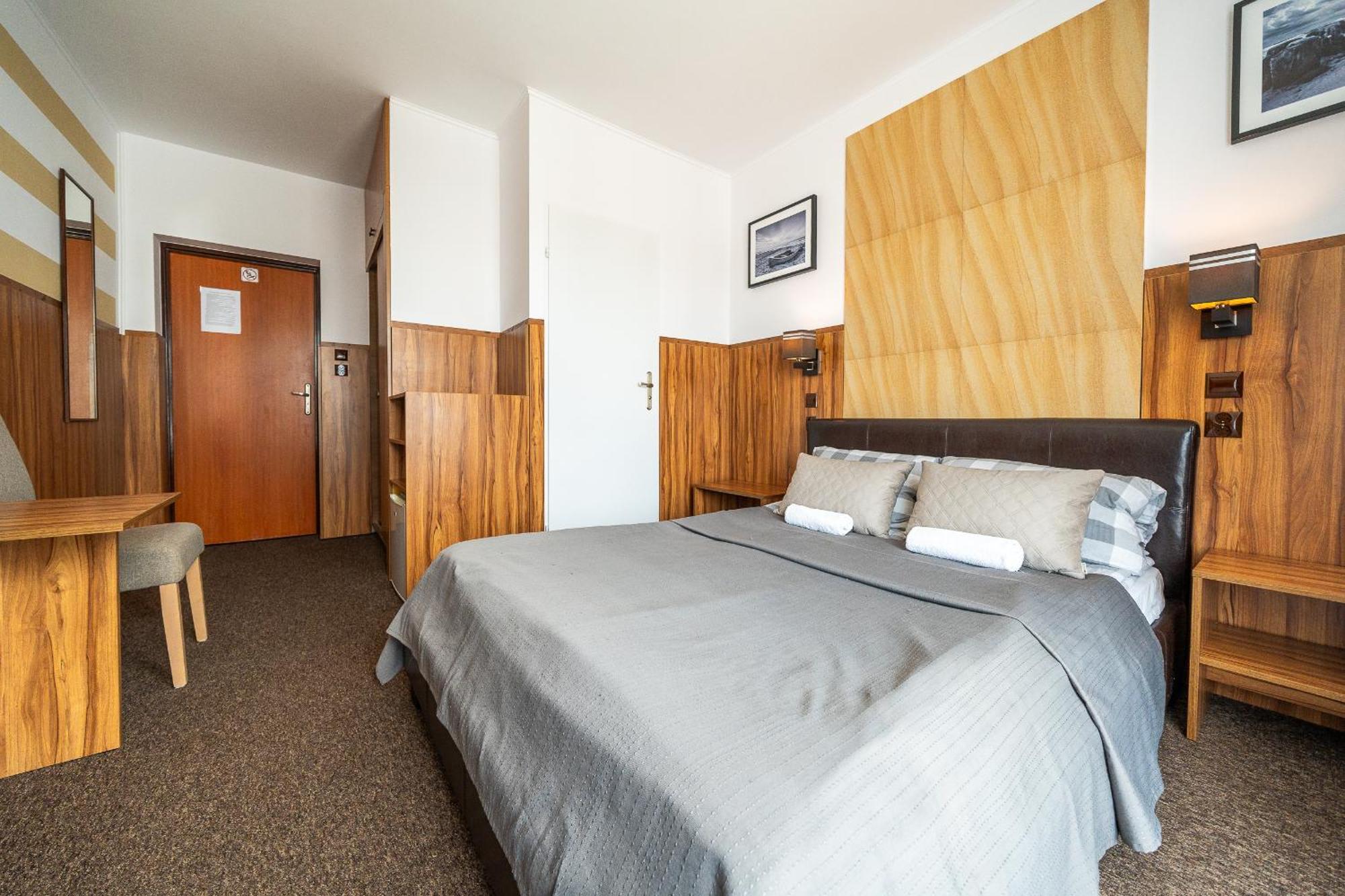 Max Apartamenty - Pokoje - Domki - Restauracja - Basen Mielno  Εξωτερικό φωτογραφία